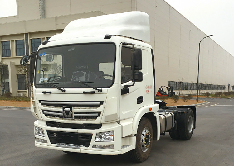 XCMG official 4*2 stock tractor truck NXG4180D3KA China mini heavy duty tractor truck on sale